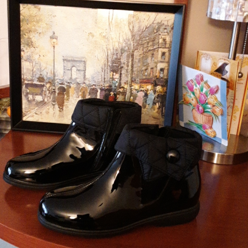Rain boots